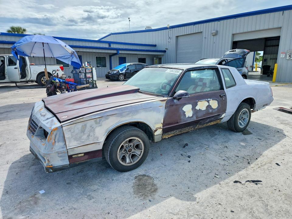 1987 CHEVROLET MONTE CARLO