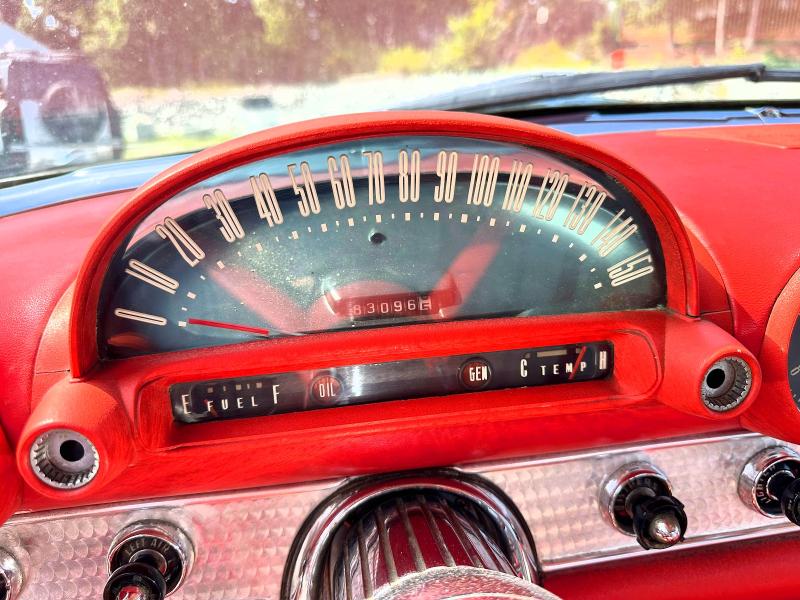 1956 FORD THUNDERBIRD LT