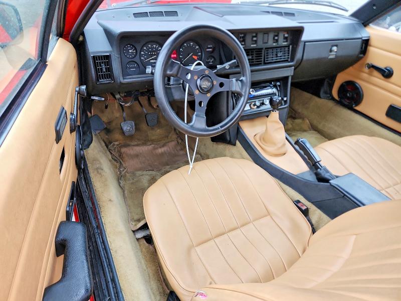 1980 TRIUMPH CAR TR7