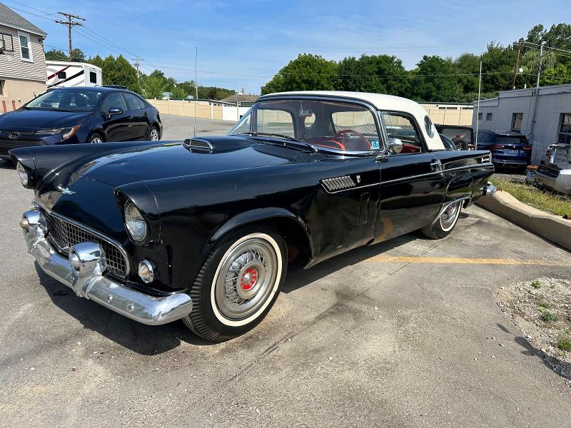 1956 FORD THUNDERBIRD LT