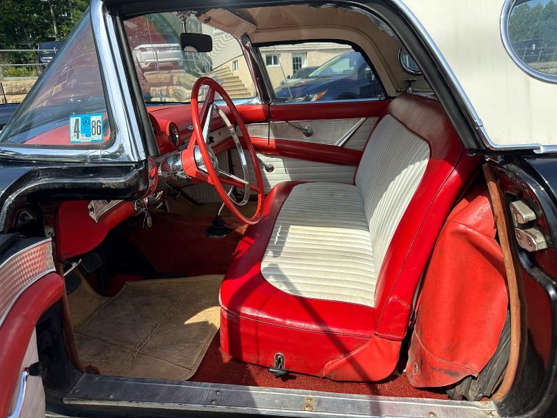 1956 FORD THUNDERBIRD LT